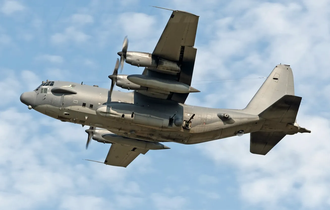 Фото обои 2011, UK - England, Midenhall (EGUN), Lockheed AC-130H Hercules (L-382), October 03