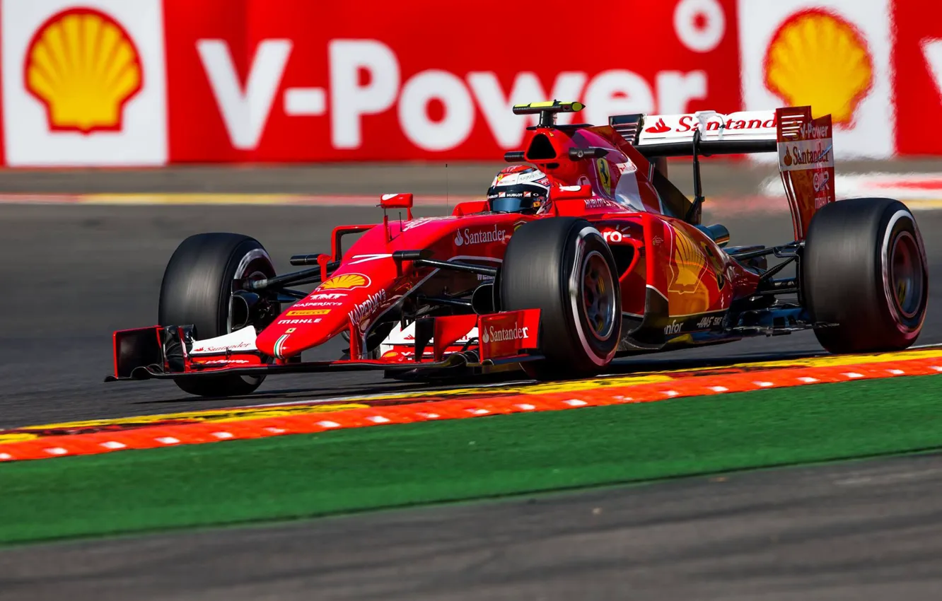 Фото обои Ferrari, Formula 1, Kimi Raikkonen, SF15-T