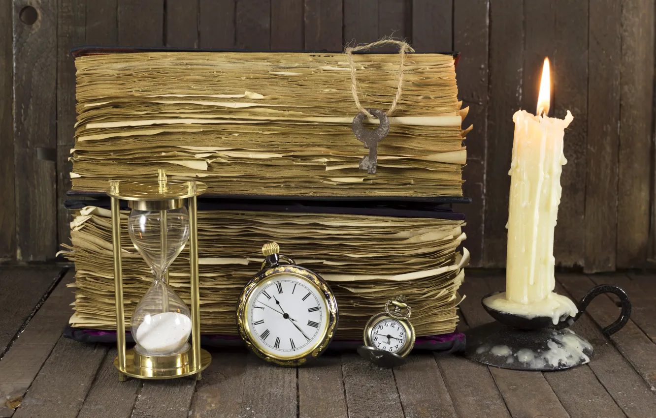 Фото обои старина, часы, свеча, ключ, книга, песочные часы