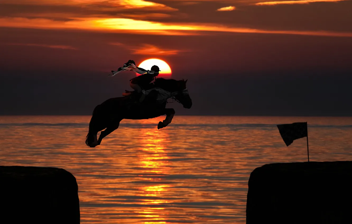 Фото обои закат, океан, прыжок, лошадь, Солнце, всадник