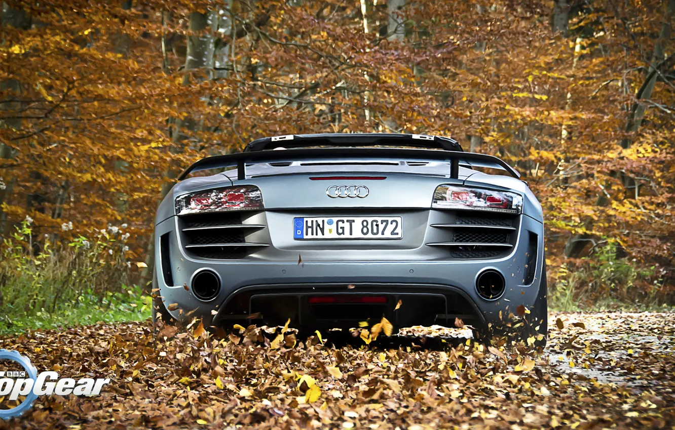 Фото обои Audi, листва, Ауди, Top Gear, суперкар, вид сзади, самая лучшая телепередача, высшая передача