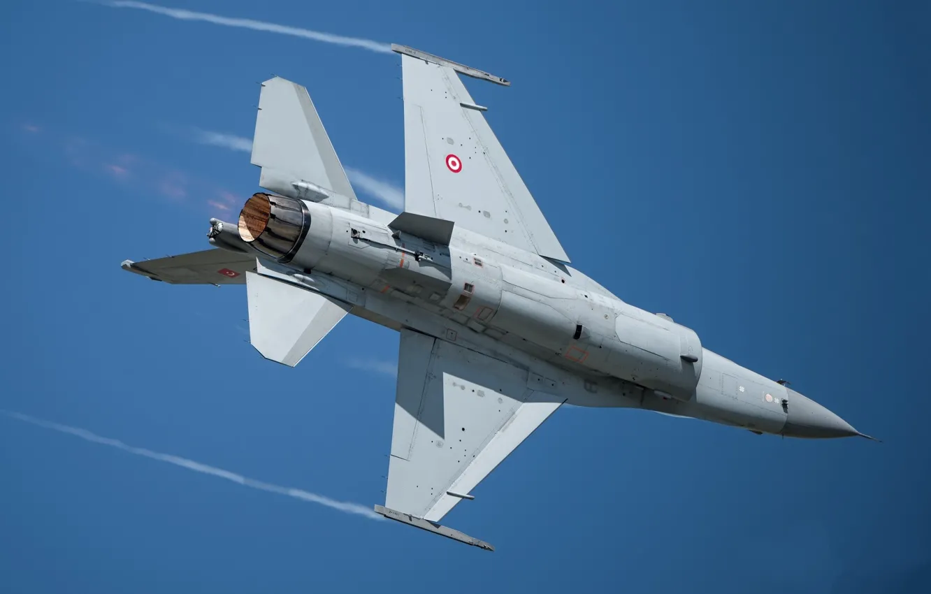 Фото обои самолёт, летит, синее небо, F-16C