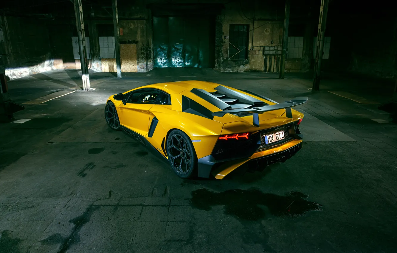 Фото обои желтый, Lamborghini, суперкар, автомобиль, задок, Aventador, ламборгини, Novitec