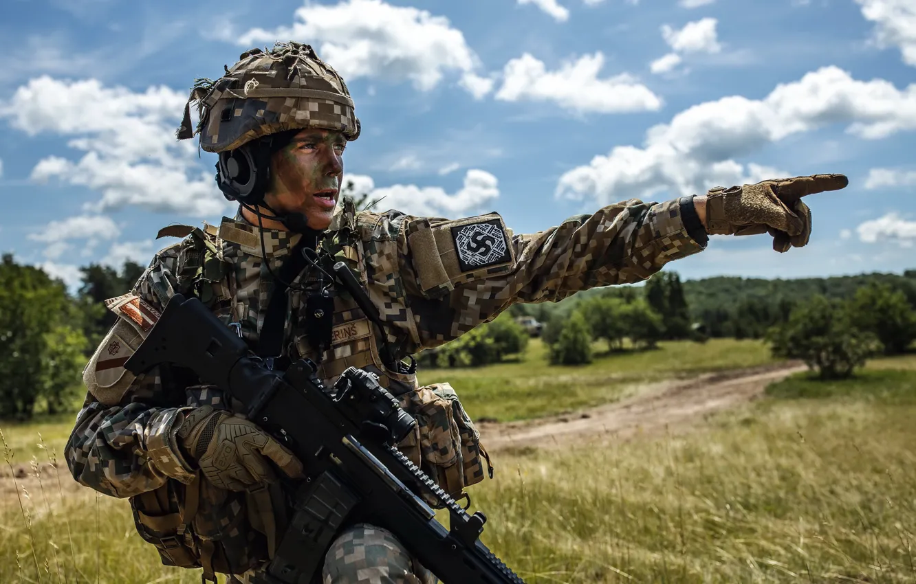 Фото обои оружие, армия, солдат, Latvian Army