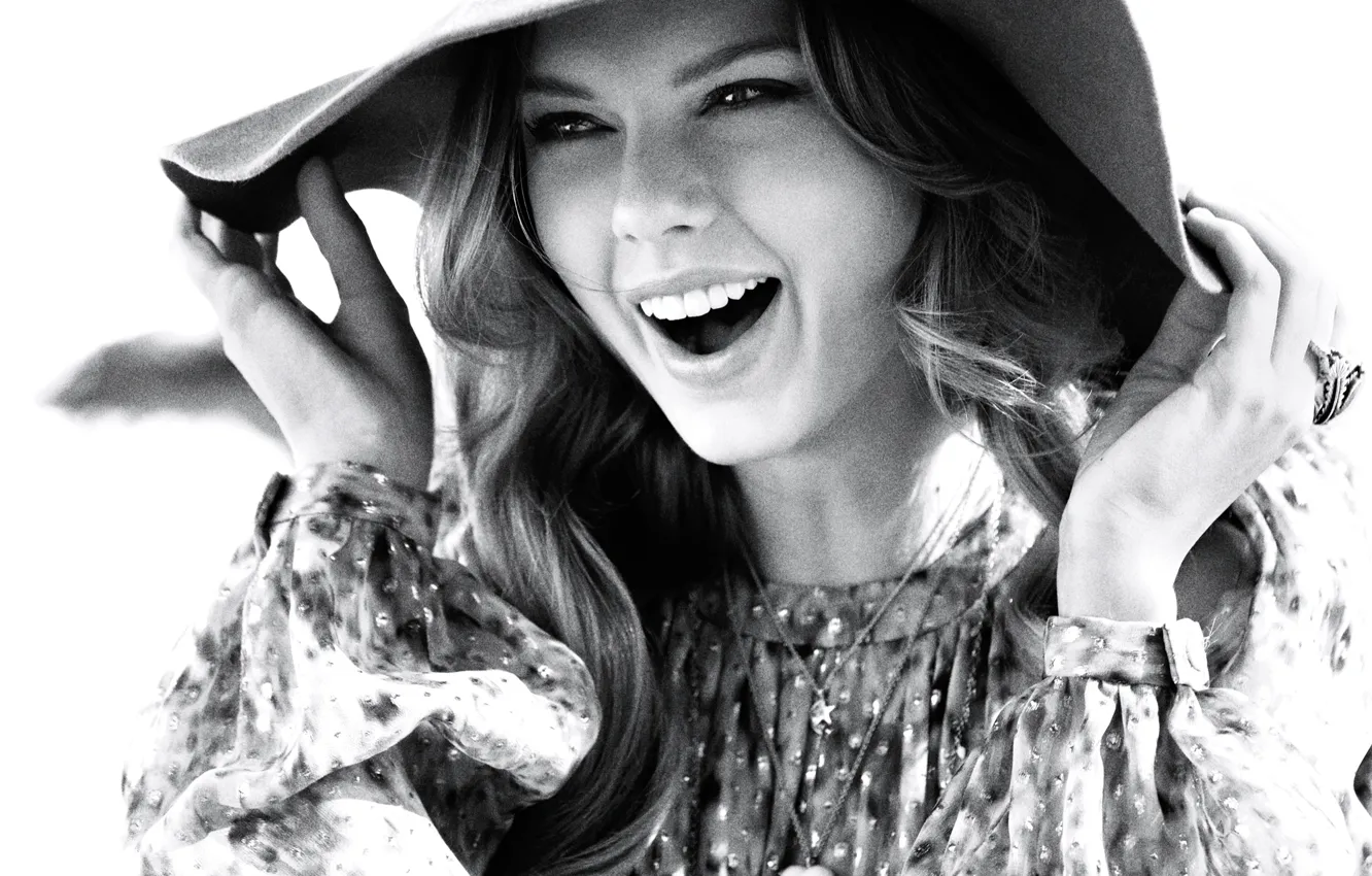 Фото обои радость, фото, настроение, шляпа, платье, черно-белое, певица, Taylor Swift