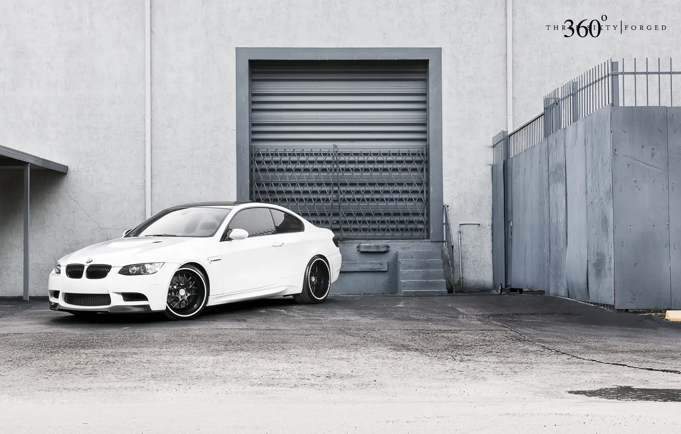 Фото обои белый, бмв, BMW, white, E92, передняя часть, 360 three sixty forged