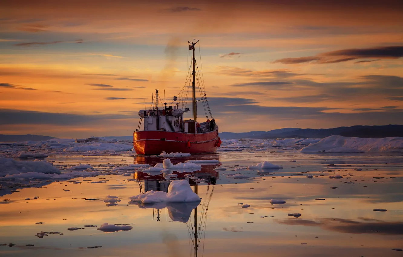 Фото обои море, закат, корабль, лёд