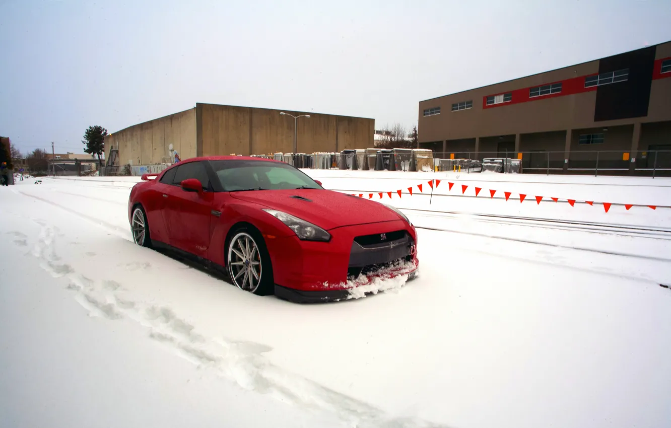 Фото обои зима, снег, красный, GTR, red, Nissan, wheels, спорткар