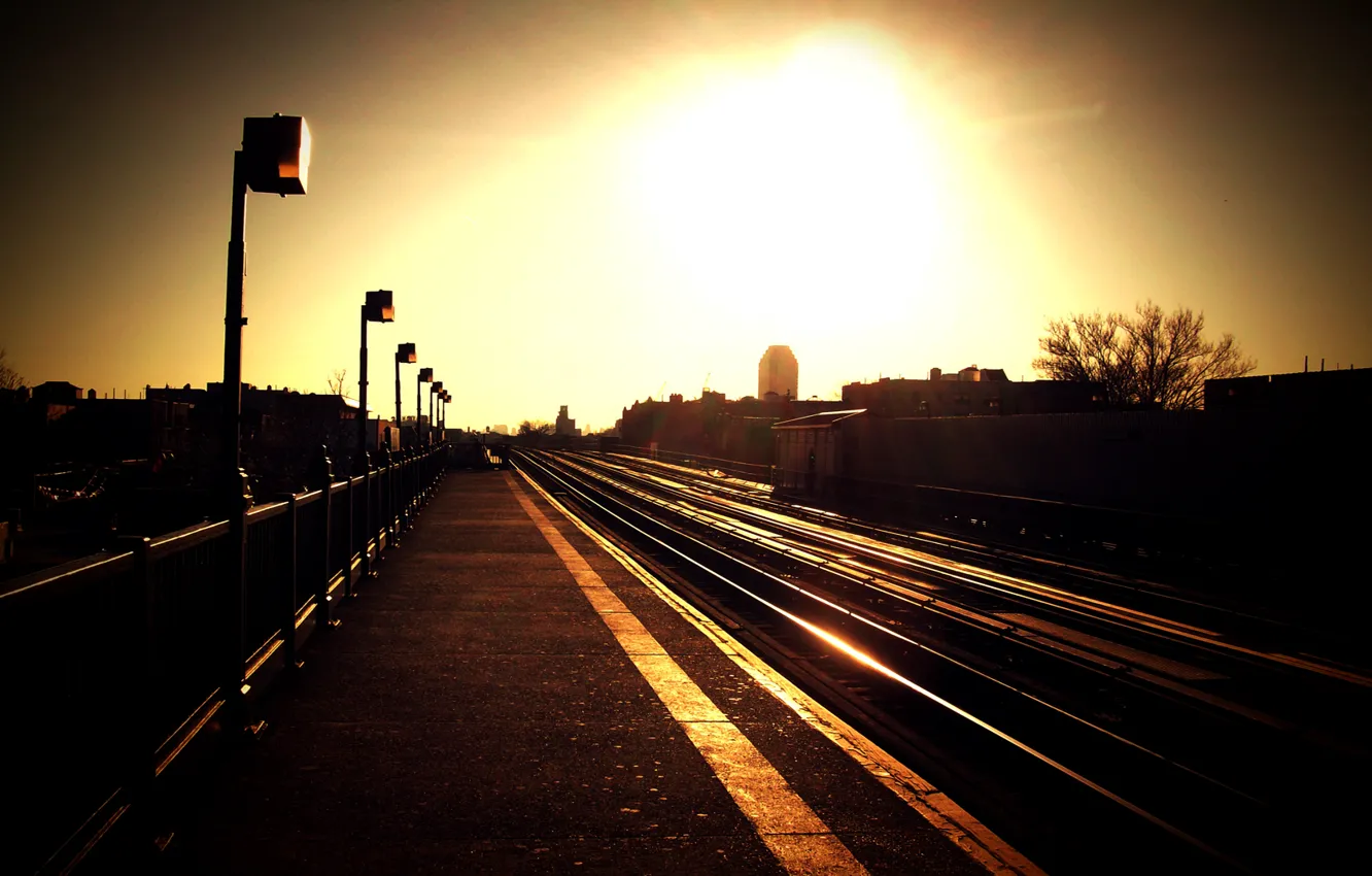 Фото обои закат, вокзал, пирон