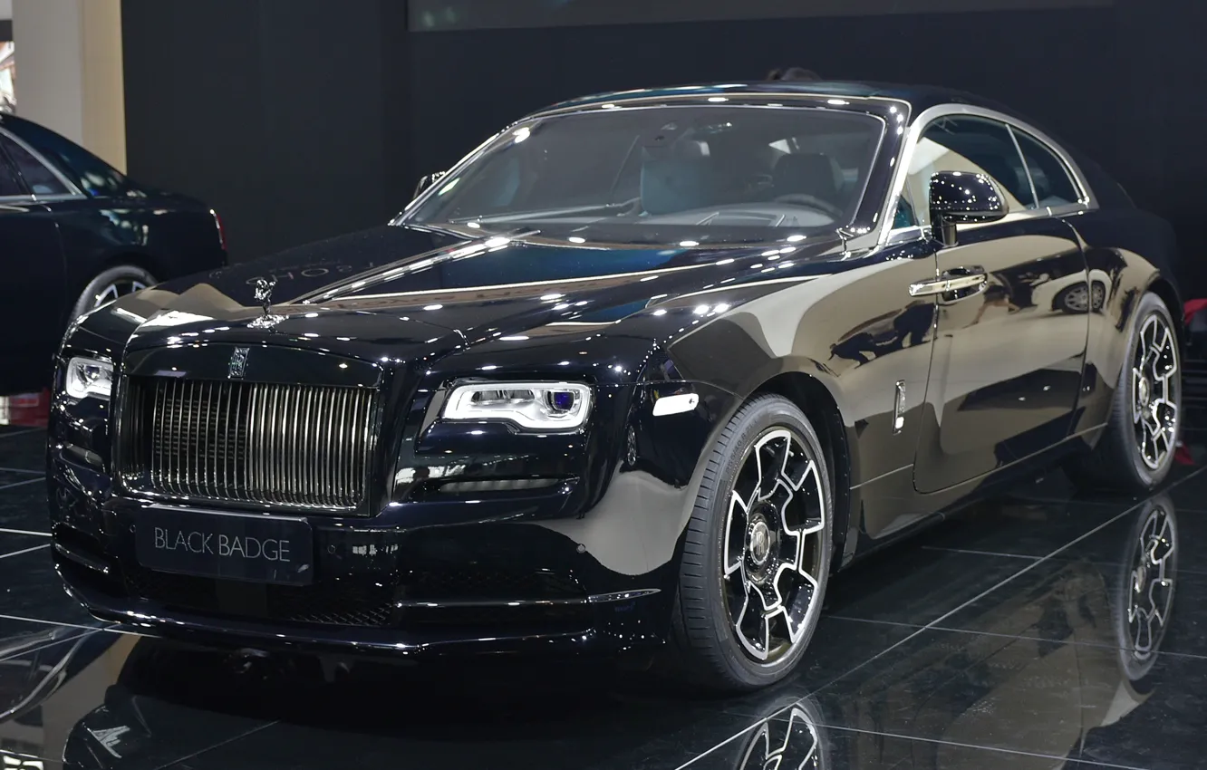 Фото обои Rolls-Royce, автосалон, Rolls-Royce Wraith Black Badge
