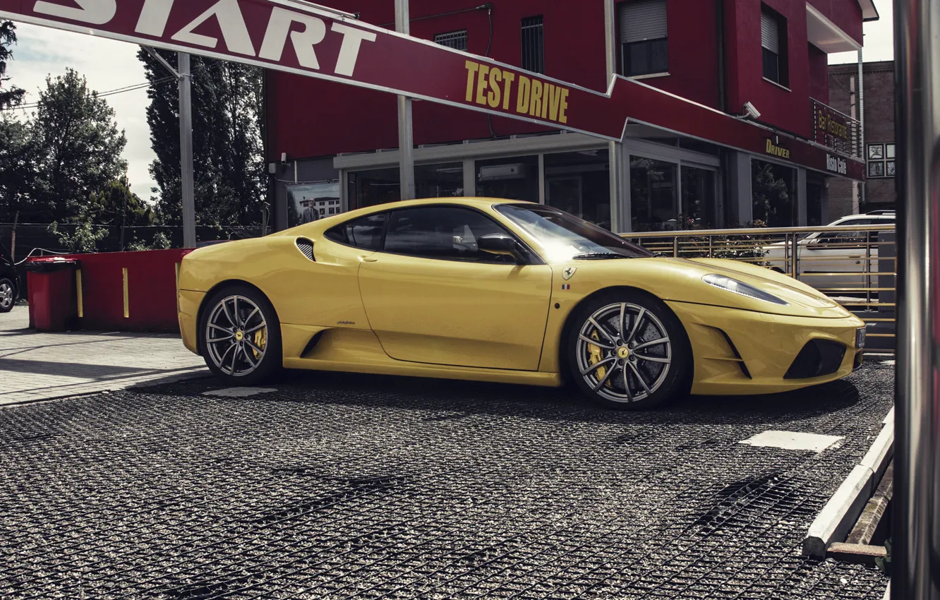 Фото обои желтый, Ferrari, феррари, f430, yellow, скудерия, scuderia