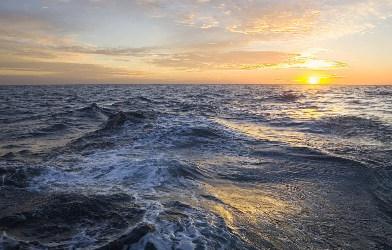 Фото обои море, волны, солнце, облака, горизонт