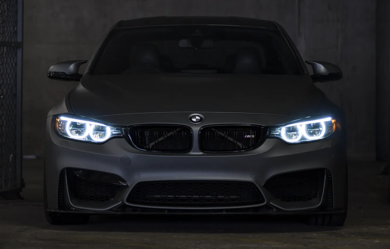 Фото обои BMW, Gray, Face, Angel Eyes, F80, Sight, LED lights
