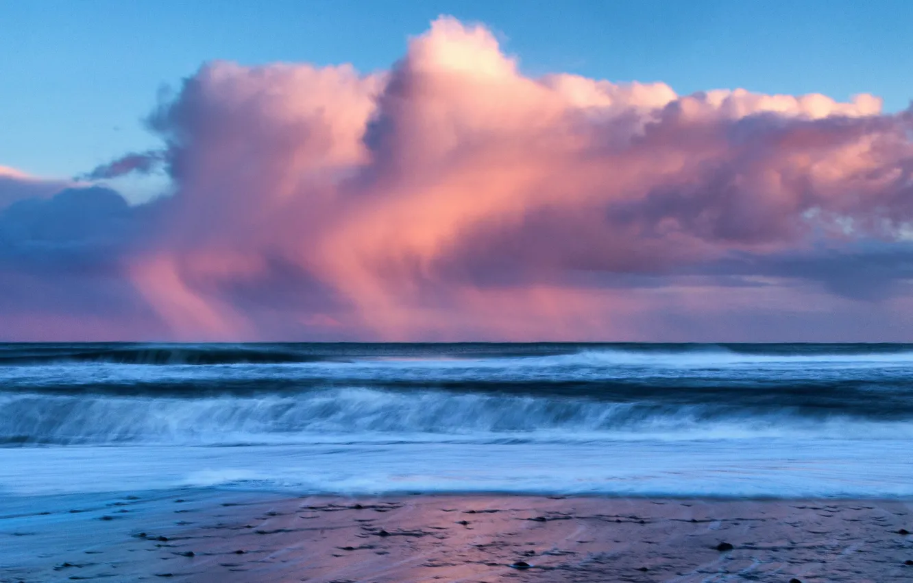 Фото обои море, волны, небо, облака, берег