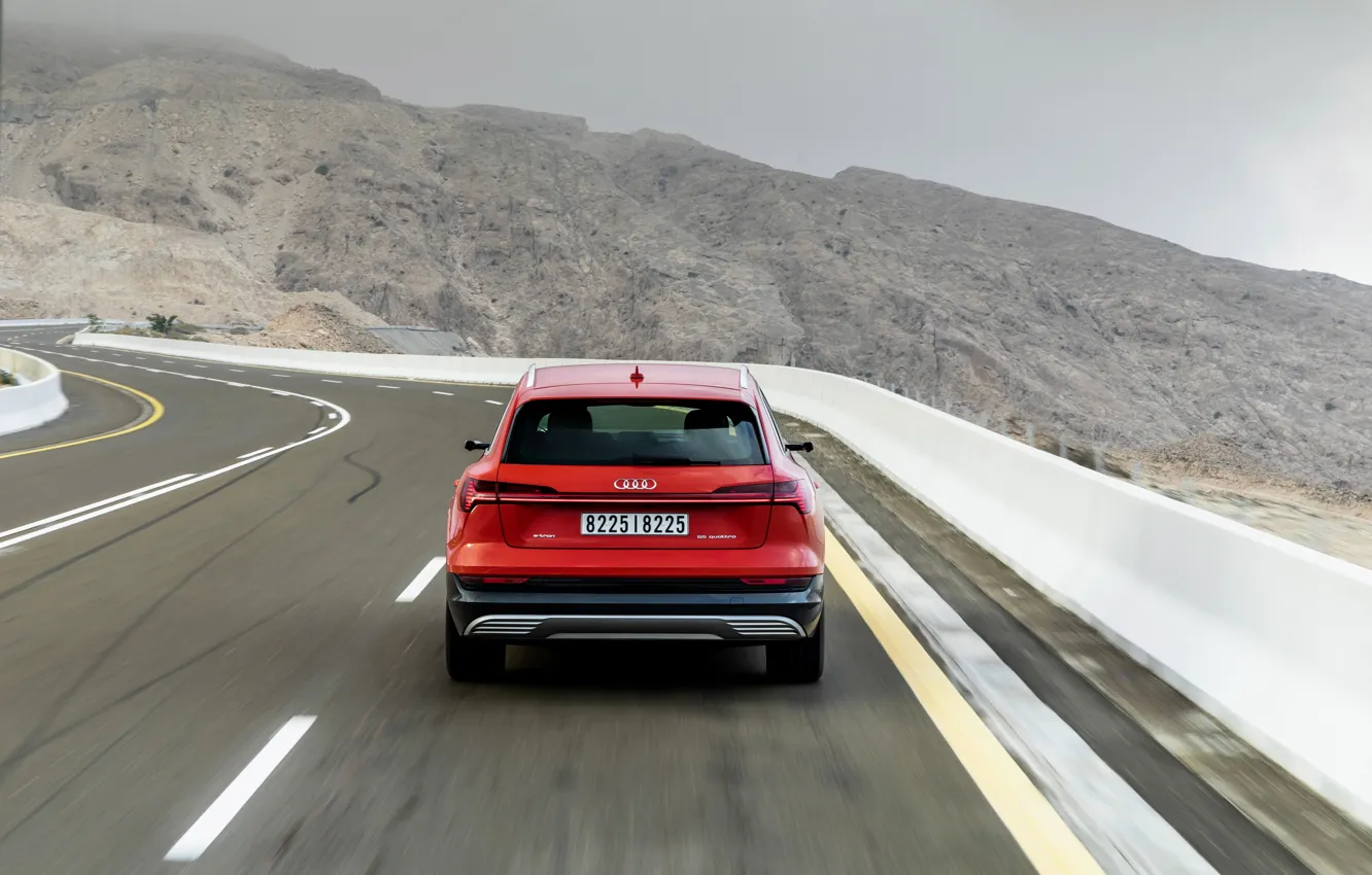 Фото обои дорога, Audi, корма, E-Tron, 2019, тёмно-оранжевый