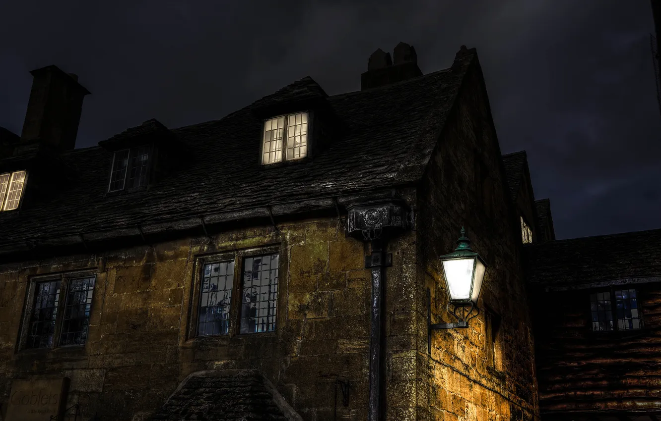 Фото обои свет, ночь, дом, мрак, здание, окна, фонари, Великобритания