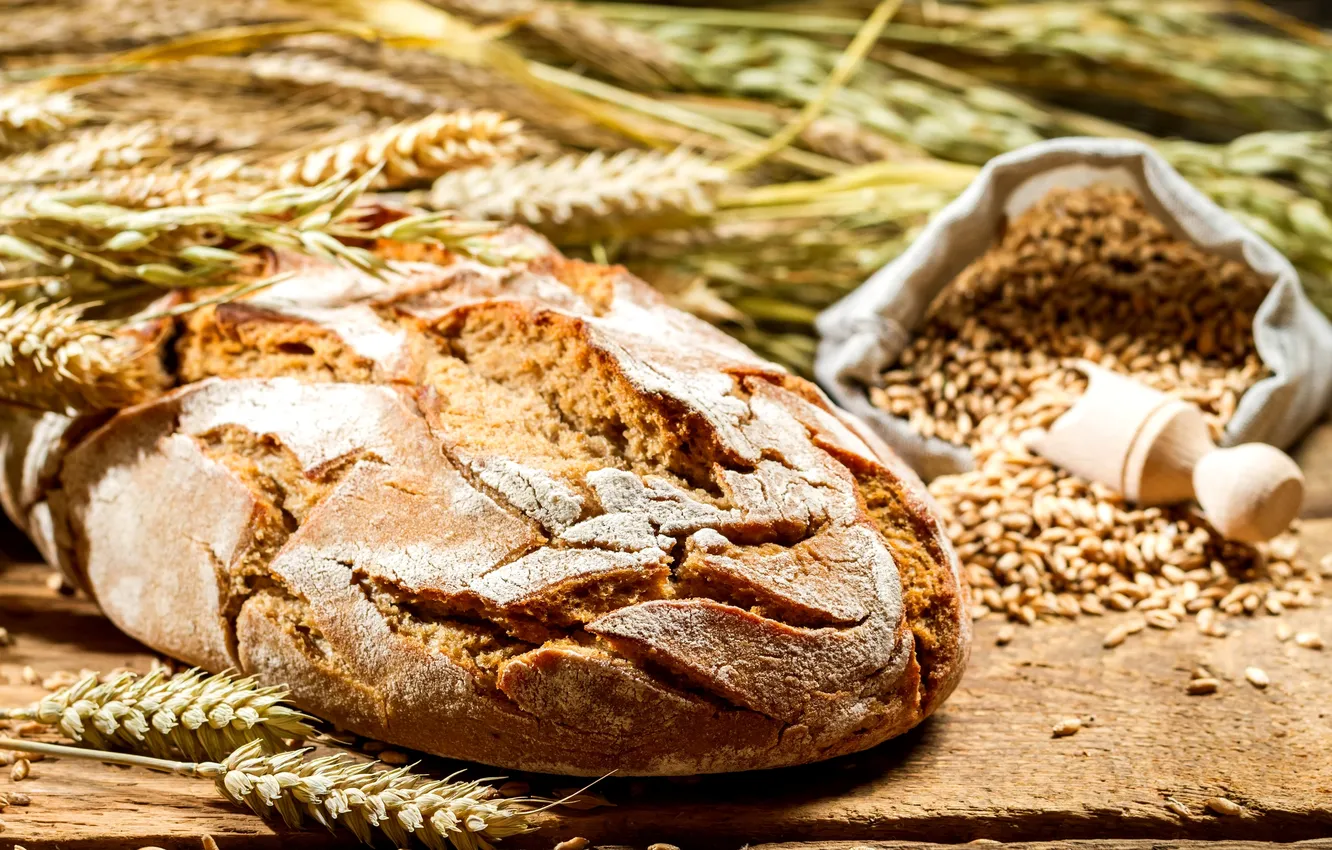Фото обои пшеница, стол, зерно, колоски, хлеб, колосья, мешочек, ржаной