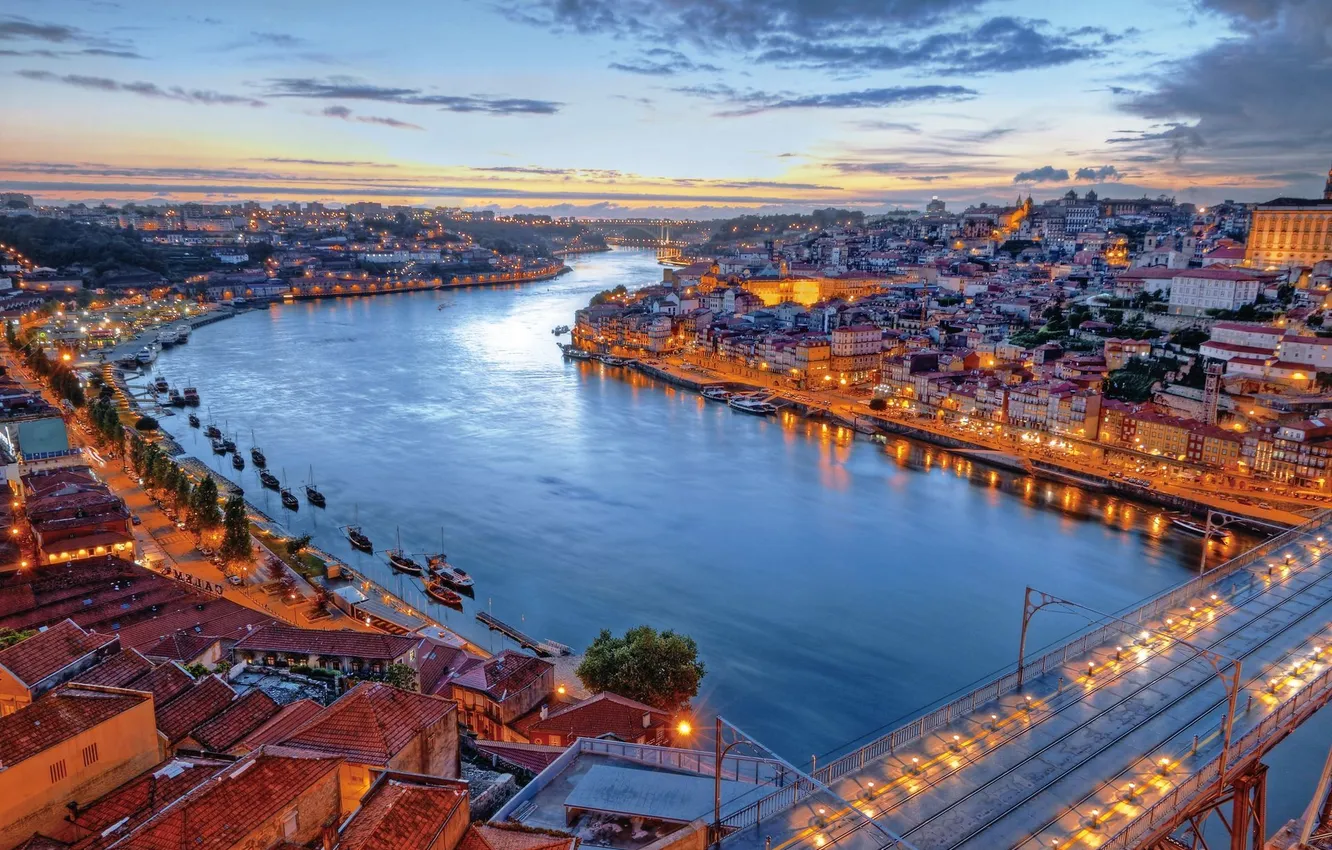 Фото обои мост, река, здания, корабли, вечер, Португалия, Лиссабон, Portugal
