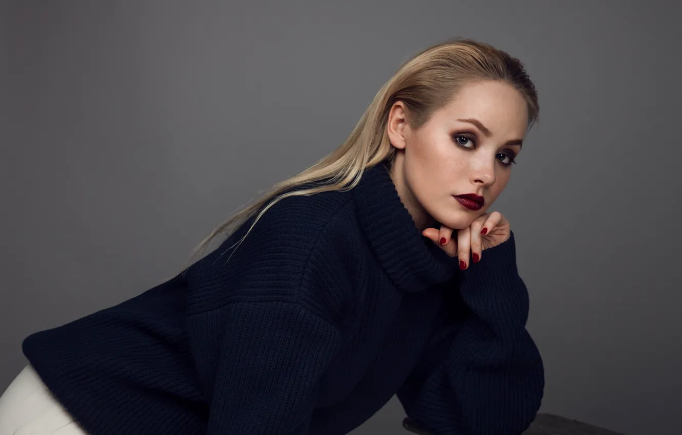 Фото обои взгляд, поза, макияж, актриса, блондинка, свитер, hair, blonde