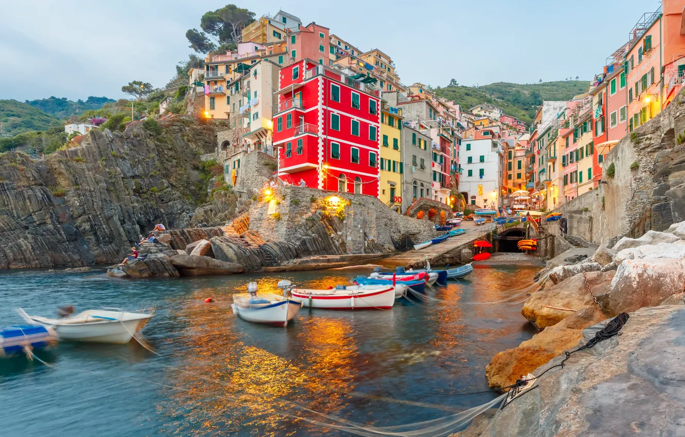 Фото обои море, скалы, побережье, вилла, лодки, Италия, домики, Riomaggiore