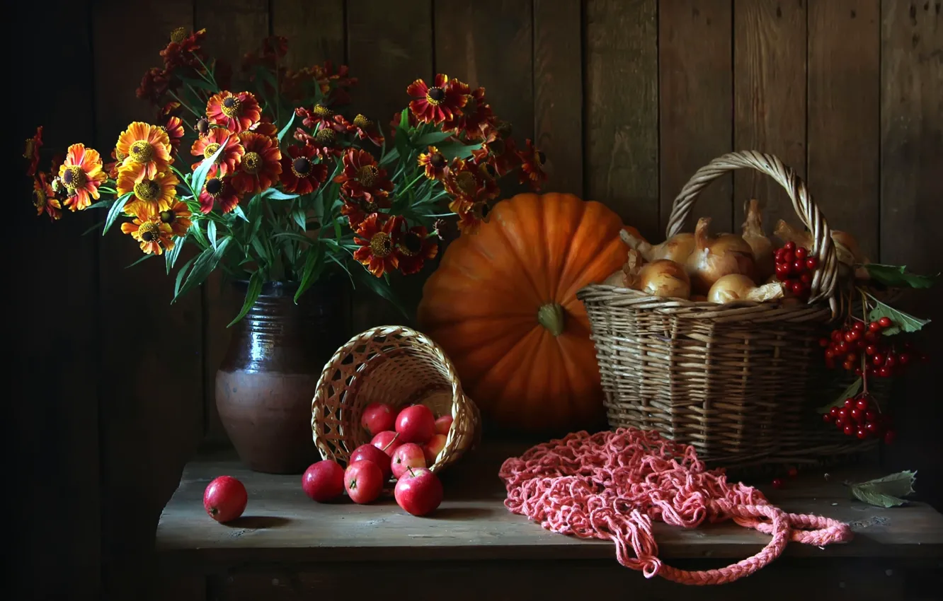 Фото обои цветы, корзина, яблоки, тыква, кувшин, натюрморт
