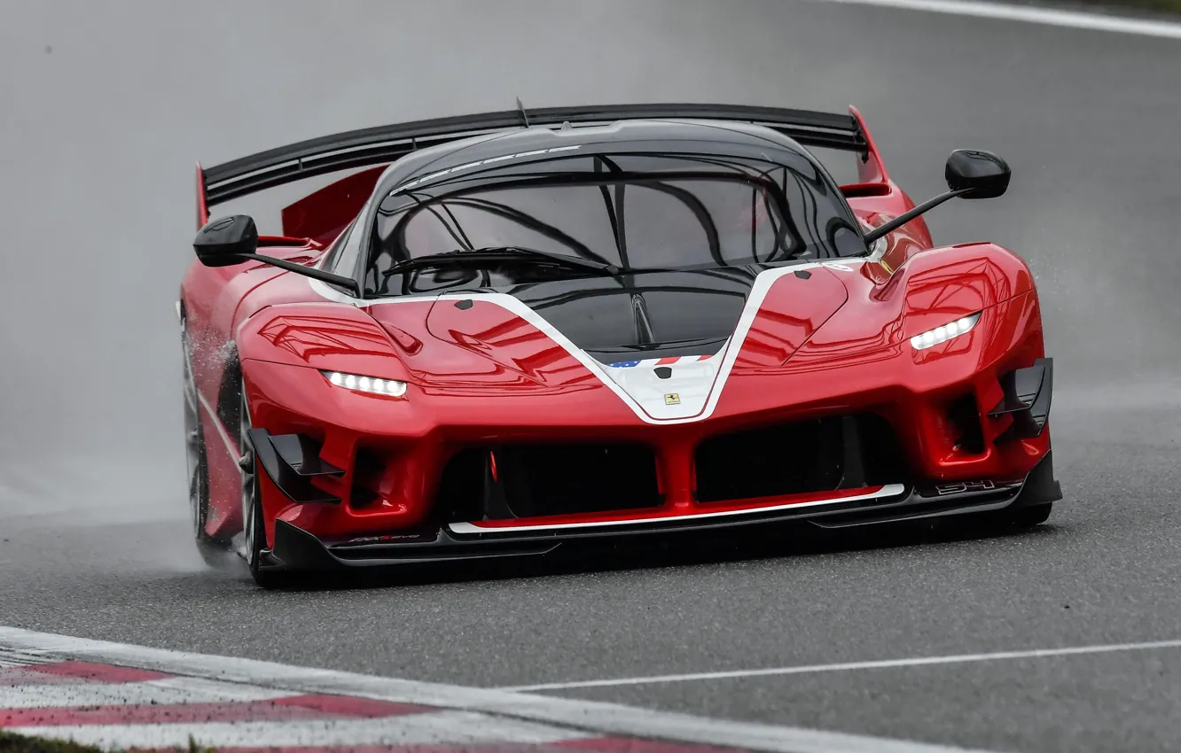 Фото обои Ferrari, red, FXX, track car, Ferrari FXX-K Evo