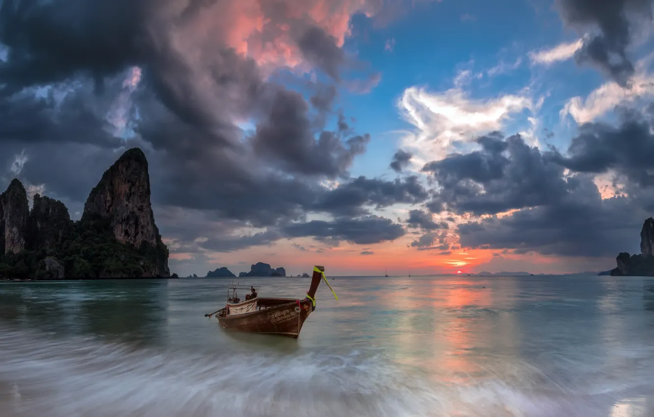 Фото обои море, закат, лодка