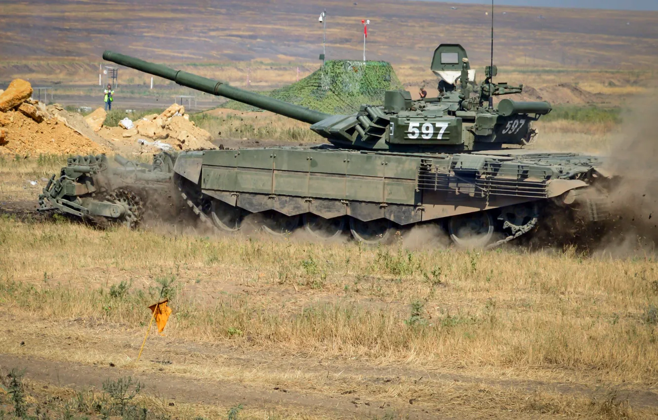 Фото обои полигон, основной боевой танк, T-72