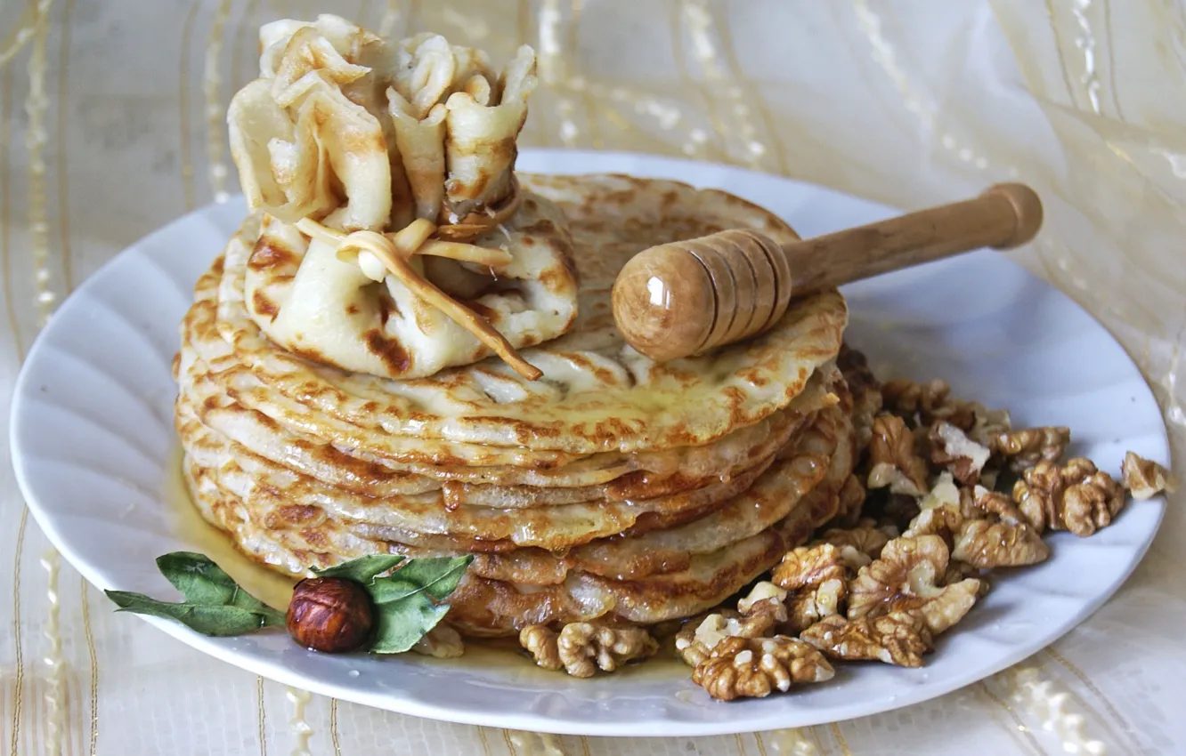 Фото обои мед, орехи, блины