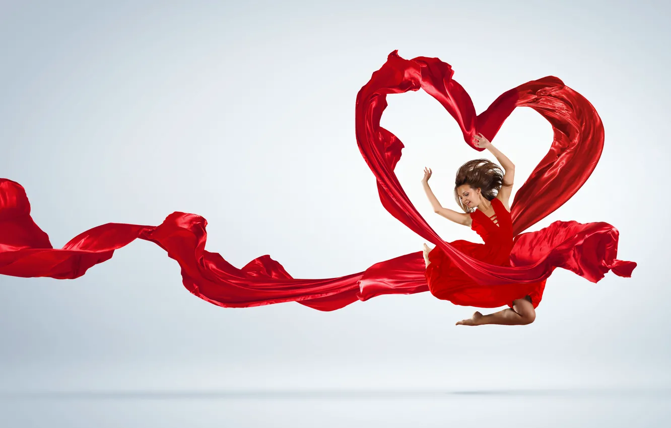 Фото обои сердце, Девушка, танец, платье, ткань
