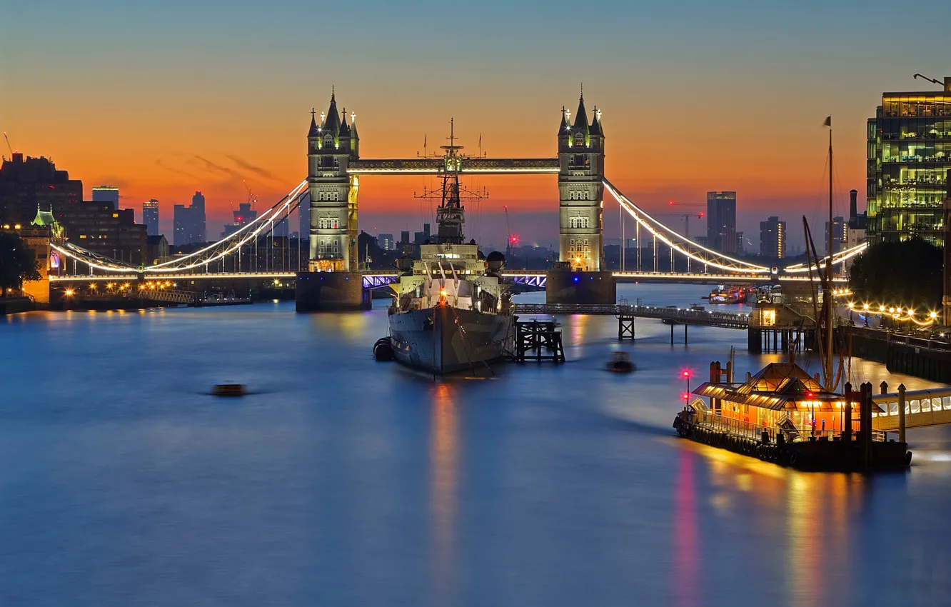 Фото обои огни, река, корабль, Англия, Лондон, Темза, Тауэрский мост