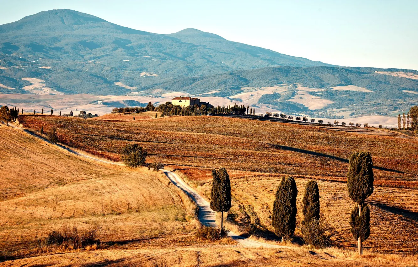 Фото обои дорога, горы, дом, Италия, солнечный день, Tuscany