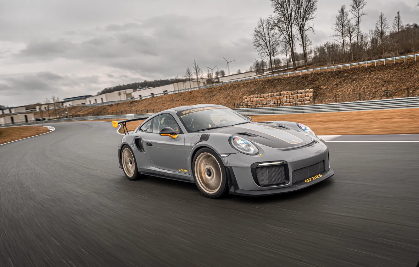Фото обои пасмурно, скорость, 911, Porsche, гоночный трек, GT2 RS, 991, Edo Competition