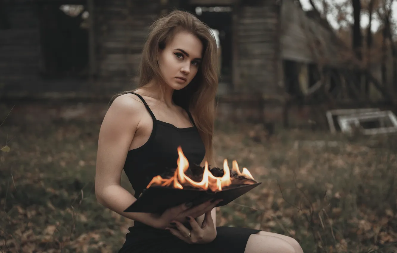 Фото обои fire, grass, dress, trees, model, women, ruins, brunette