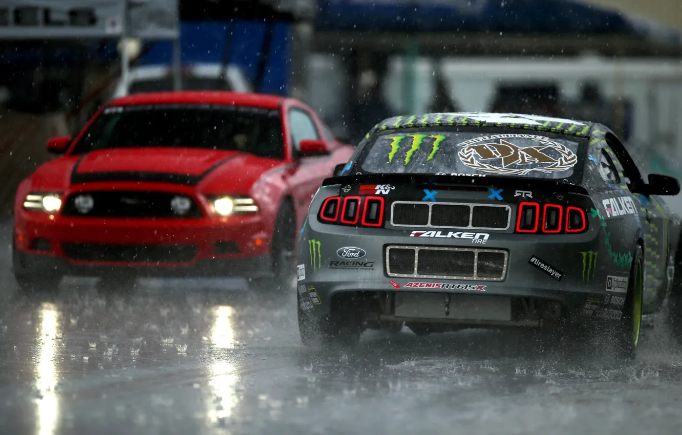 Фото обои Mustang, Ford, Дождь, Мустанг, Фары, RTR, Rain, Monster Energy