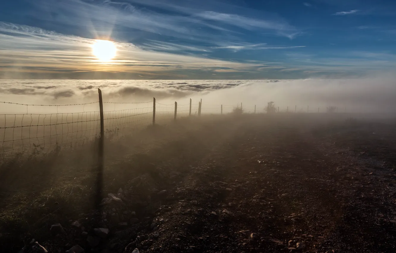 Фото обои небо, горы, природа, туман