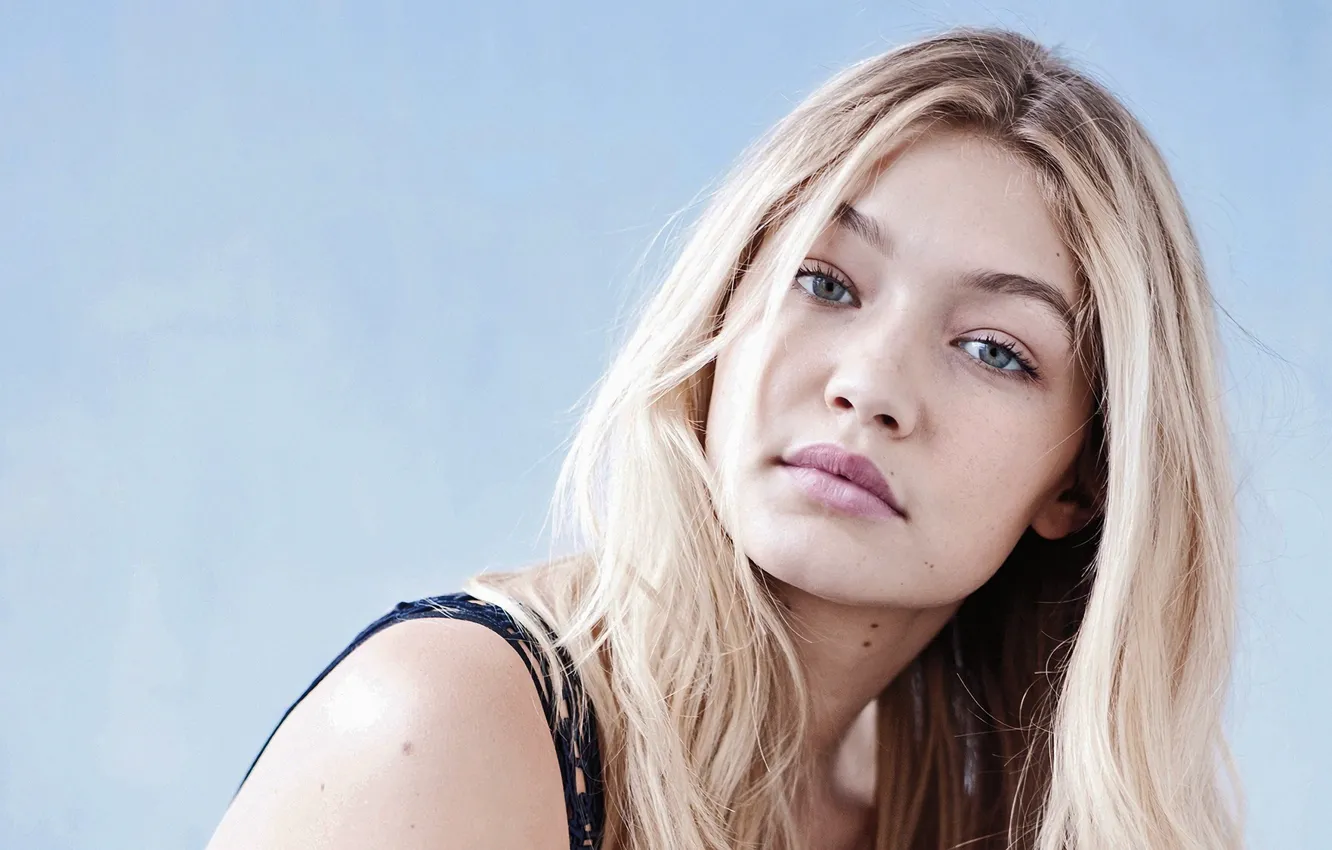 Фото обои взгляд, девушка, модель, Vogue, Gigi Hadid