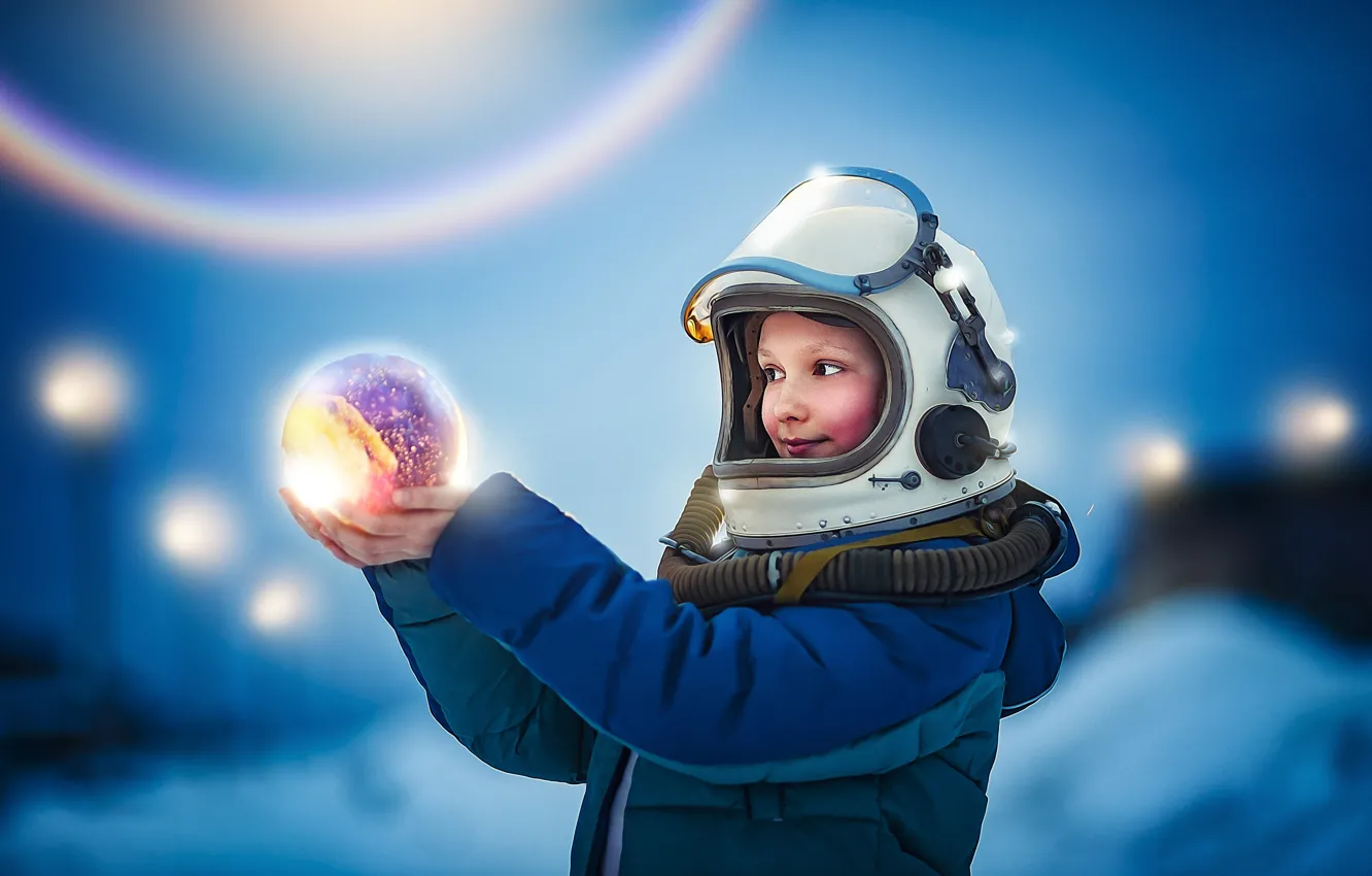 Фото обои космонавт, скафандр, костюм, ребёнок, Ксения Лысенкова