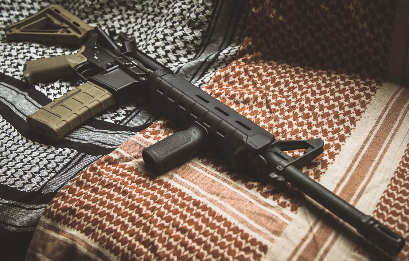 Фото обои оружие, ткань, AR-15, BCM, штурмовая винтовка