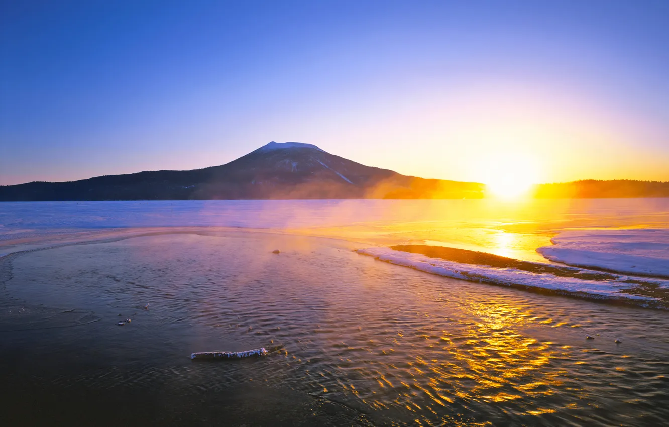 Фото обои солнце, озеро, восход, гора, Япония, Хоккайдо