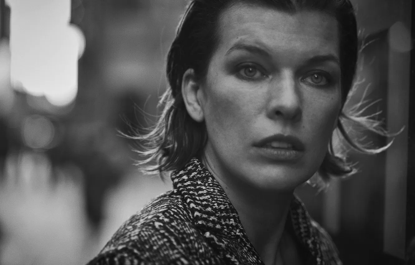 Фото обои Milla Jovovich, portrait, Peter Lindbergh, black white