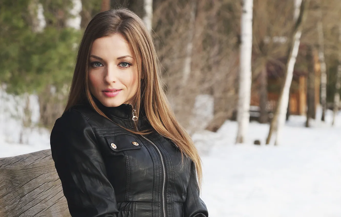 Фото обои взгляд, девушка, куртка, jacket, outdoors
