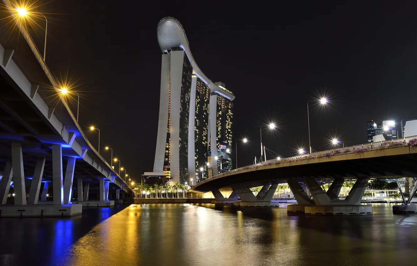 Фото обои Огни, Мост, Ночь, Город, Корабль, Сингапур, Небоскреб