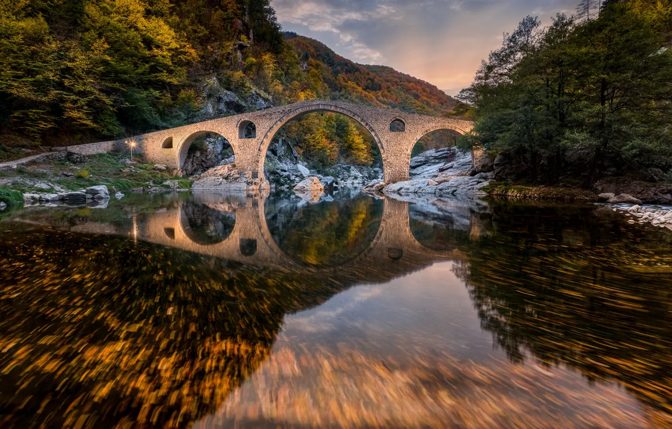 Фото обои осень, лес, горы, мост, река, Болгария, Bulgaria, Devil's Bridge