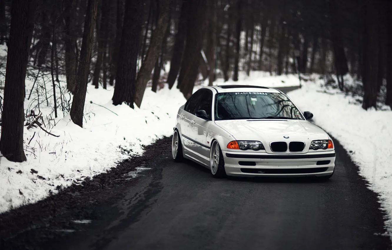 Фото обои зима, лес, бмв, BMW, белая, E46, 323