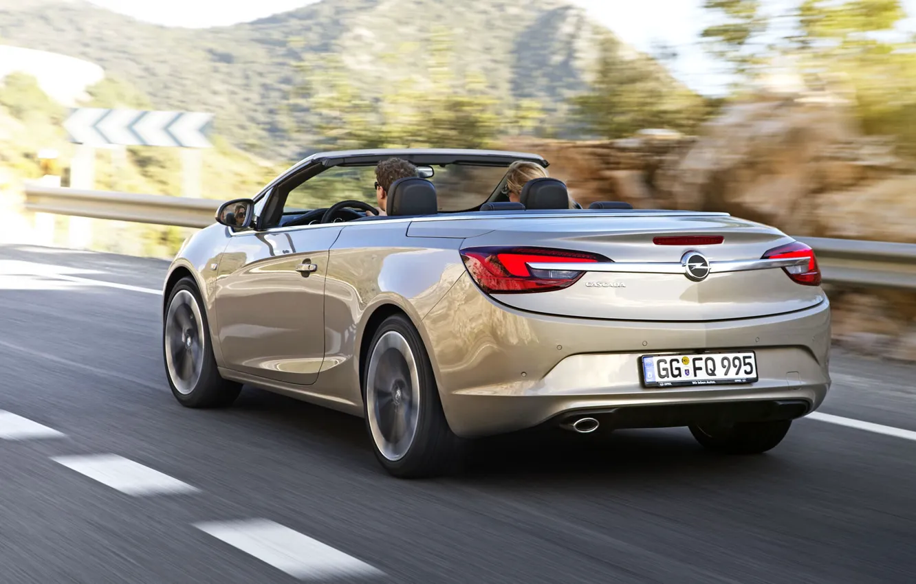 Opel Cascada кабриолет