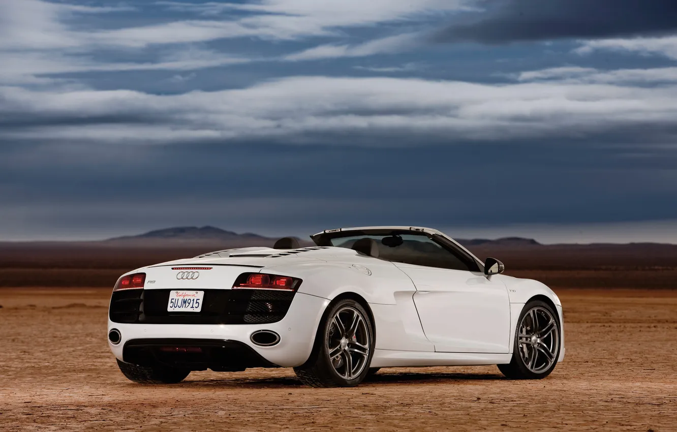 Фото обои car, машина, небо, облака, пустыня, sky, clouds, dessert
