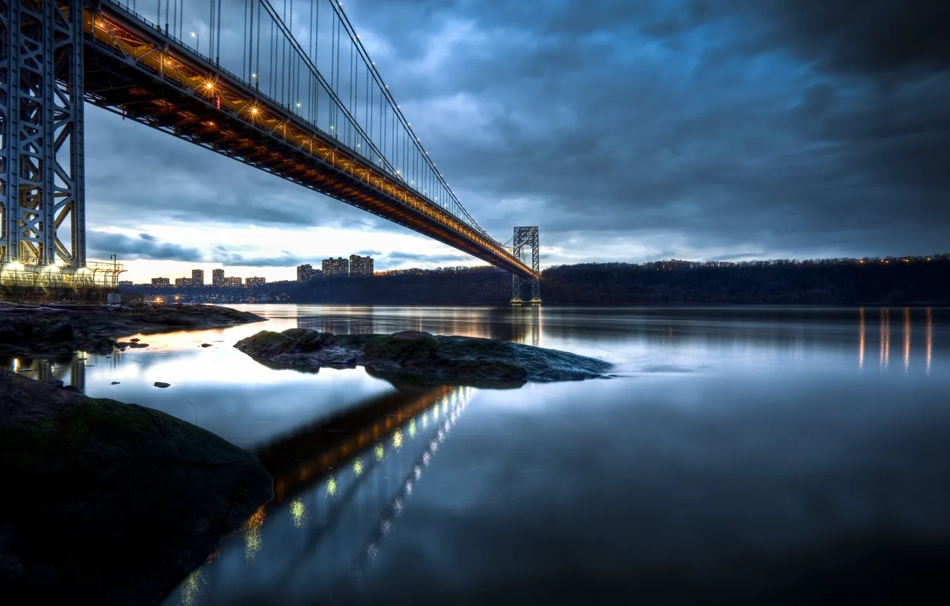 Фото обои город, река, пасмурно, побережье, Нью-Йорк, вечер, USA, США