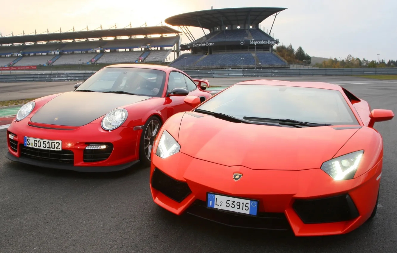 Фото обои Lamborghini, 911, Porsche, Порше, передок, суперкары, Ламборгини, Aventador