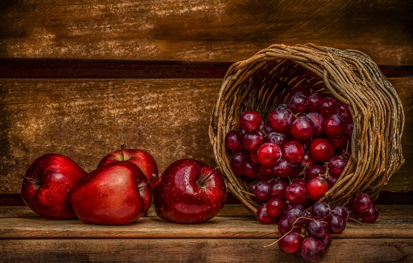 Фото обои корзина, яблоки, еда, виноград, фрукты